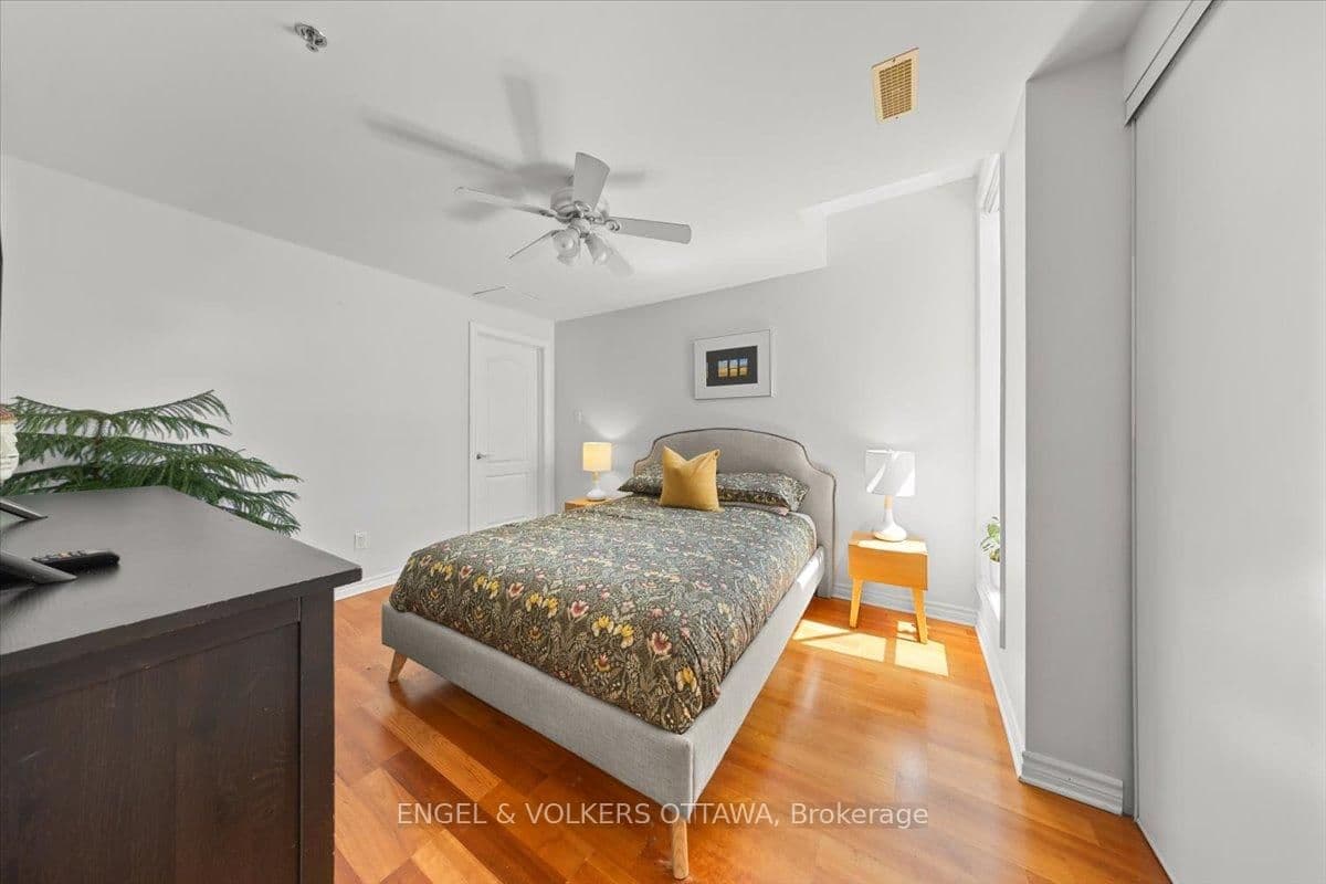 205 - 6 Grove Avenue, Ottawa, ON — photo 3