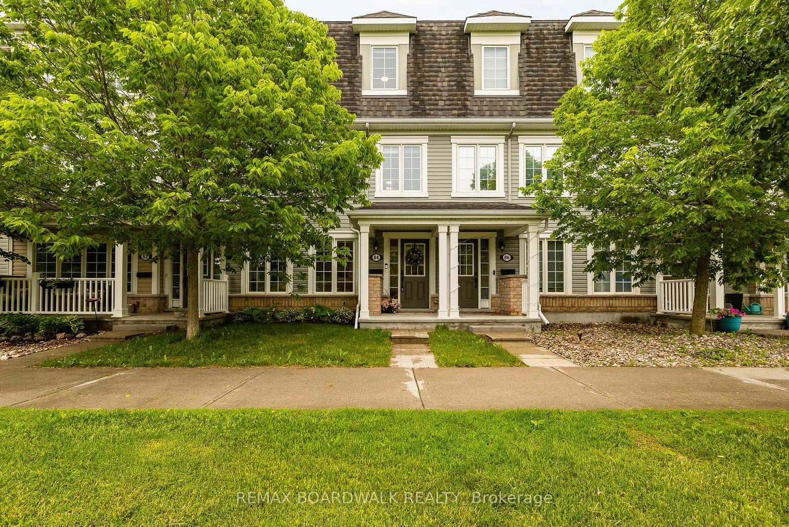 84 Brisote Lane, Stittsville, ON