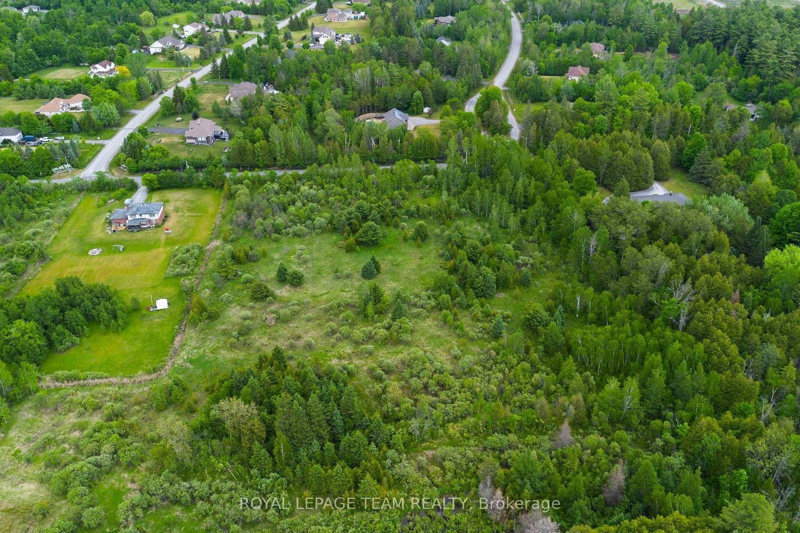 883 William Mooney Road, Carp, ON