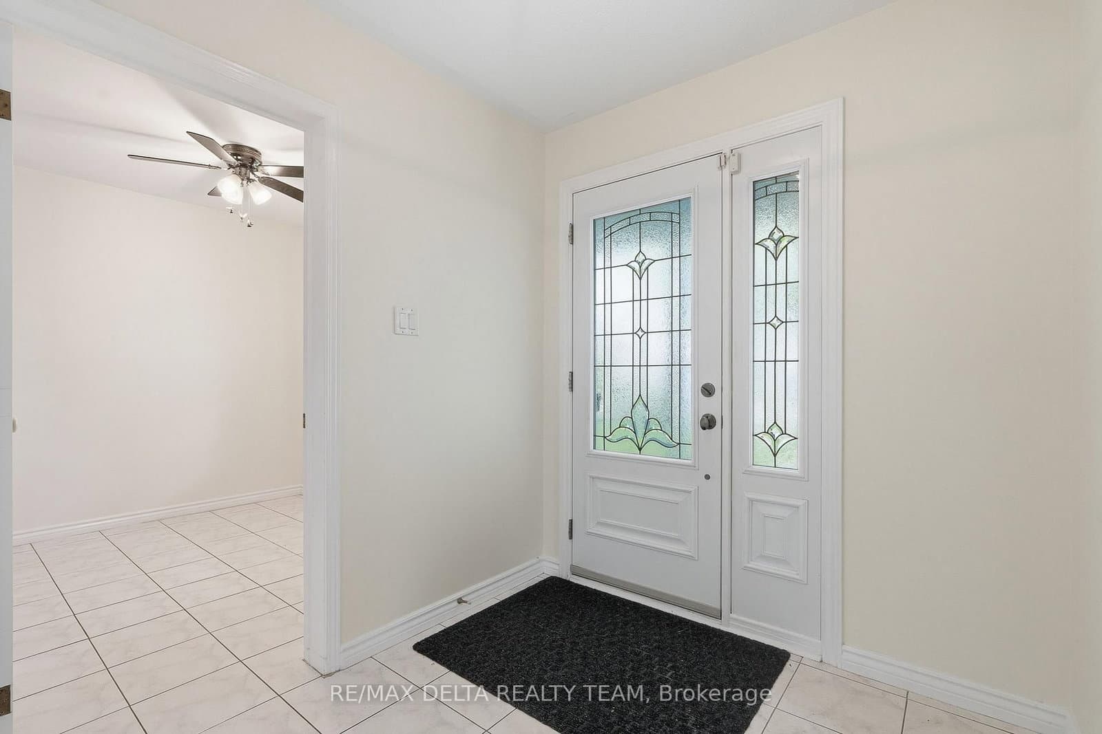 310 Mceachern Crescent, Orleans, ON — photo 3