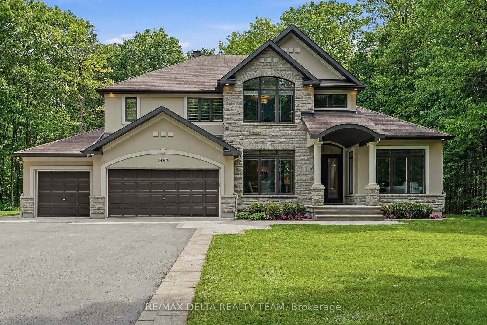 1353 Jules Leger Drive, Ottawa, ON