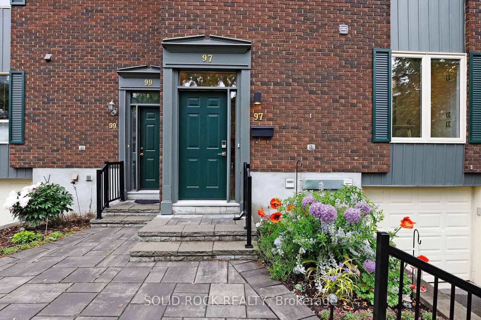 61 - 97 Beachview Private, Ottawa, ON — photo 2