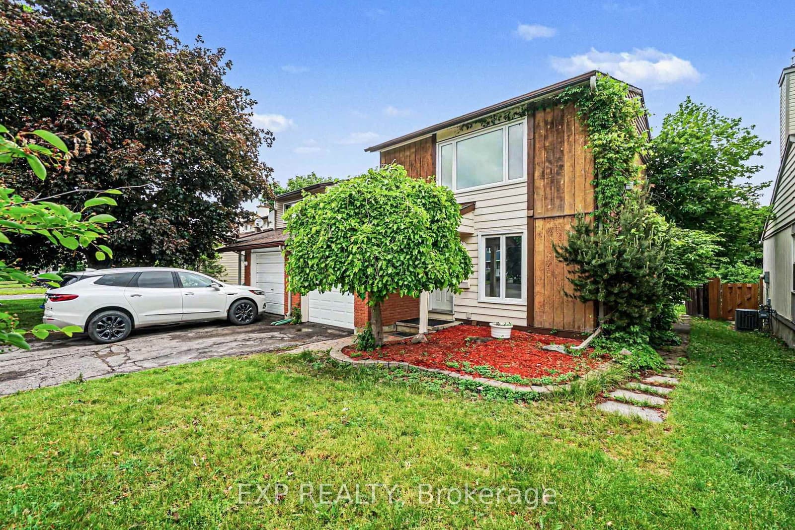 82 Sherway Drive, Ottawa, ON — photo 2