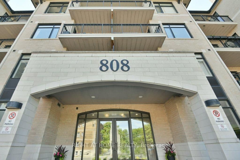 409 - PH9 - 808 Bronson Avenue, Ottawa, ON — photo 2