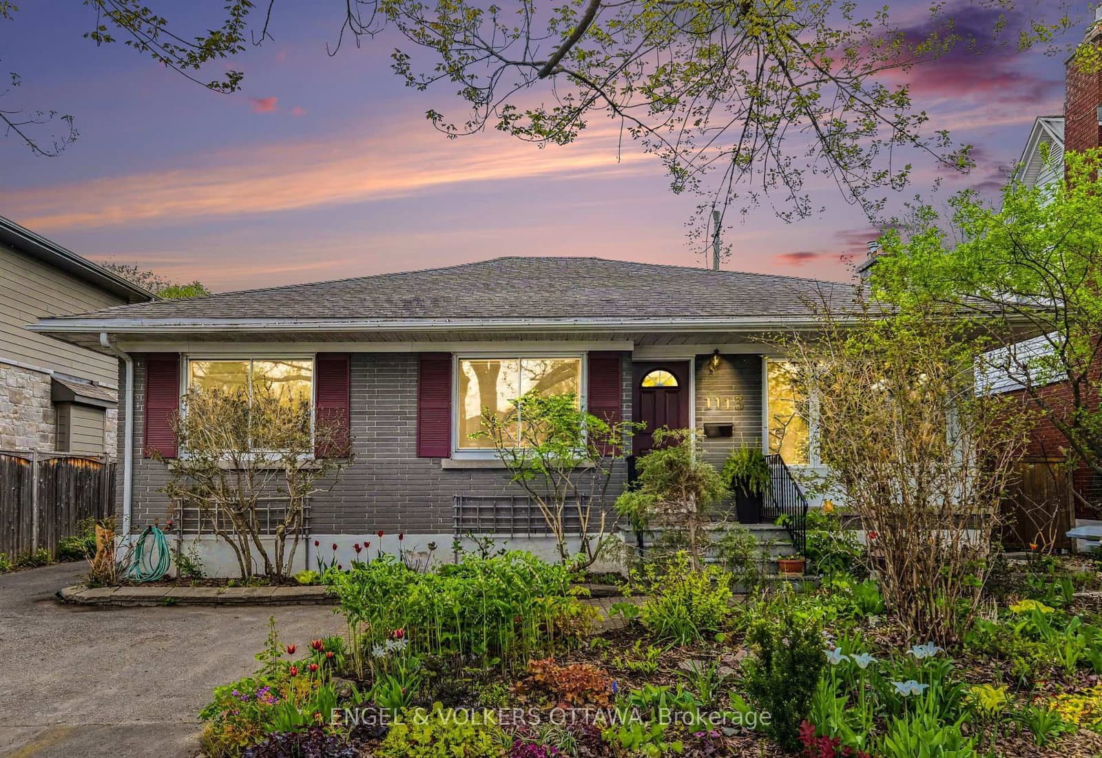 1113 Field Street, Nepean, ON