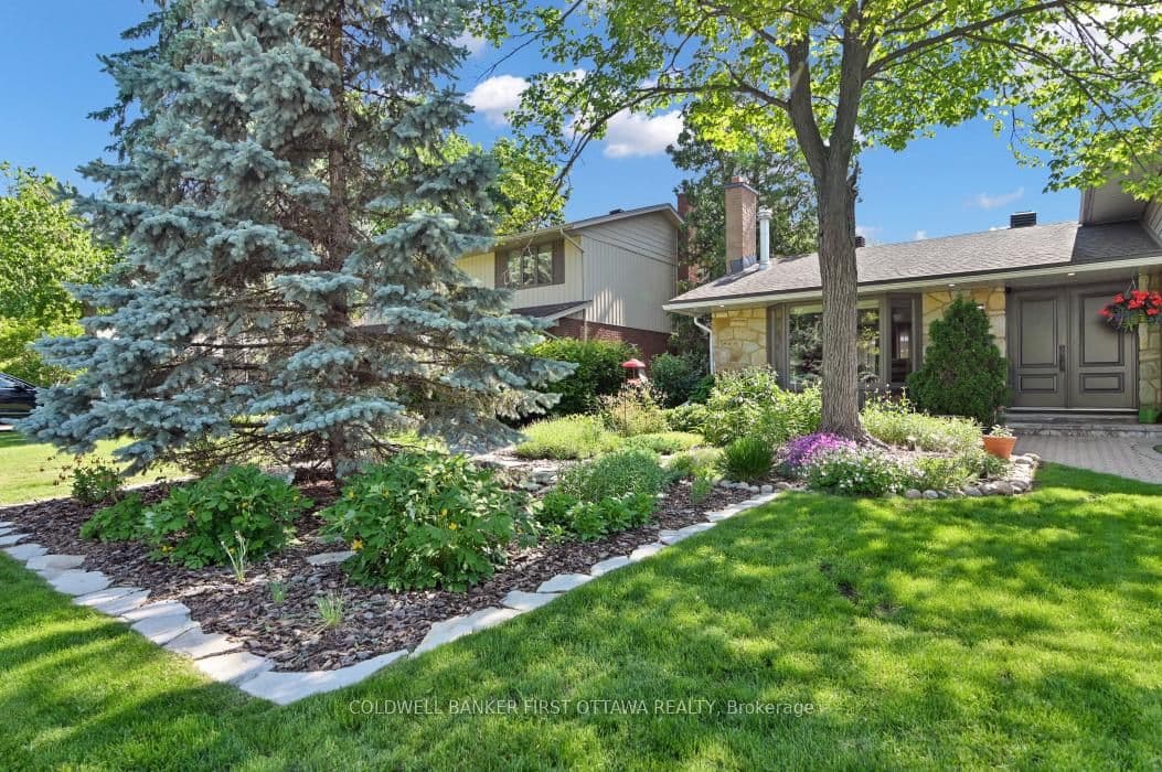 580 Duff Crescent, Ottawa, ON — photo 3