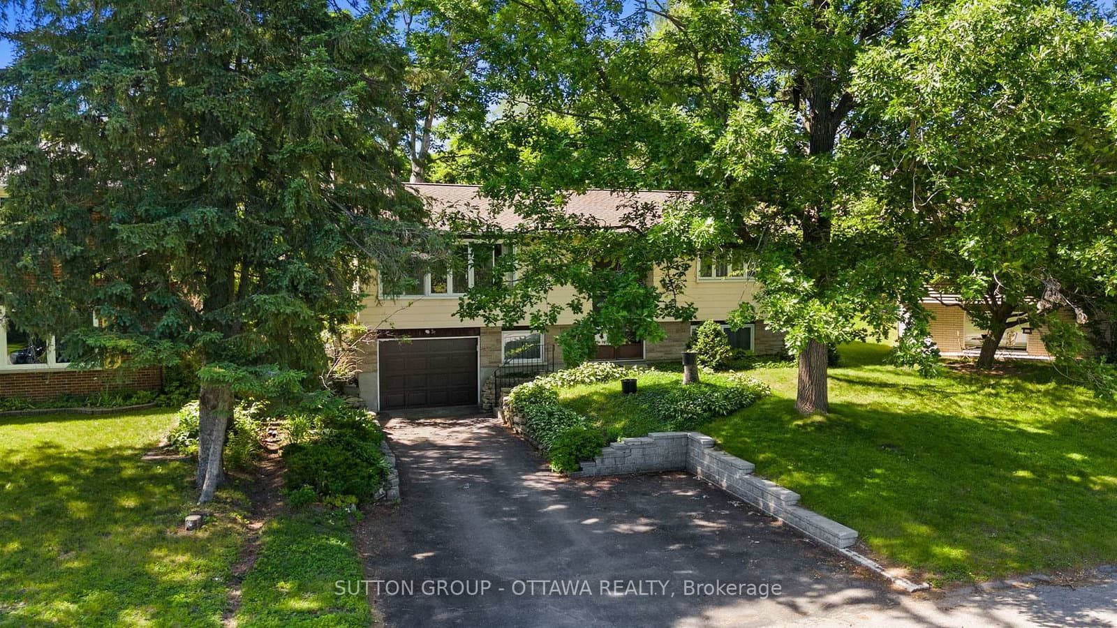 147 Banning Road, Ottawa, ON — photo 2