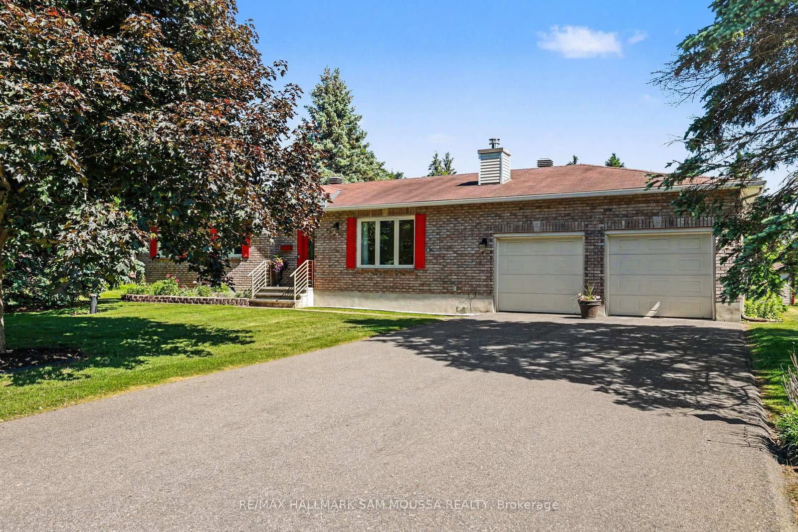 6482 Harvest Grove Drive, Greely, ON — photo 3