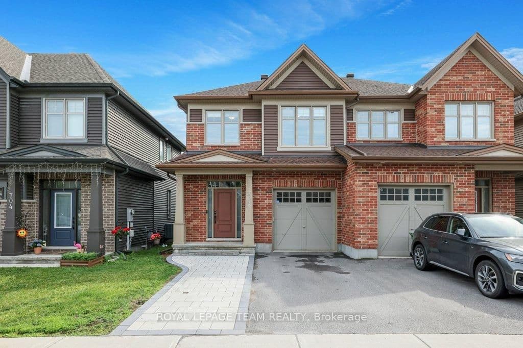 702 Vivera Place, Ottawa, ON