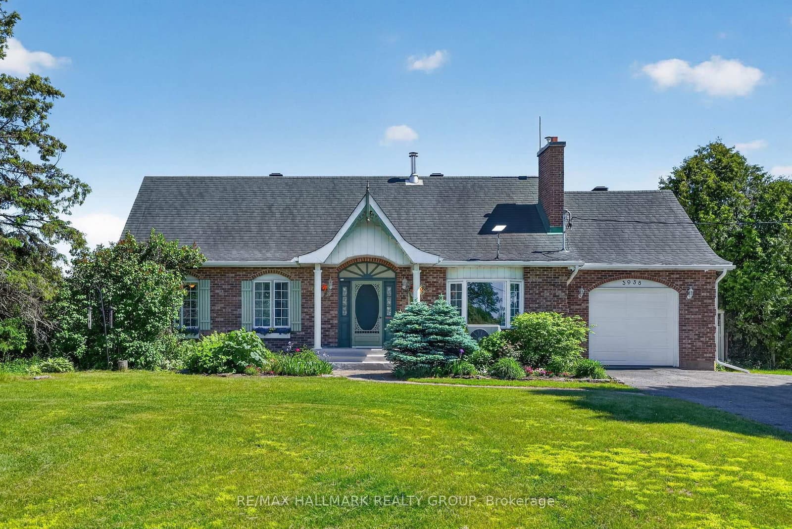 3938 Larmours Road, Sarsfield, ON