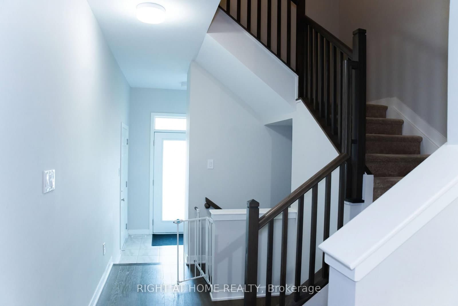 76 Kindred Row, Ottawa, ON — photo 2
