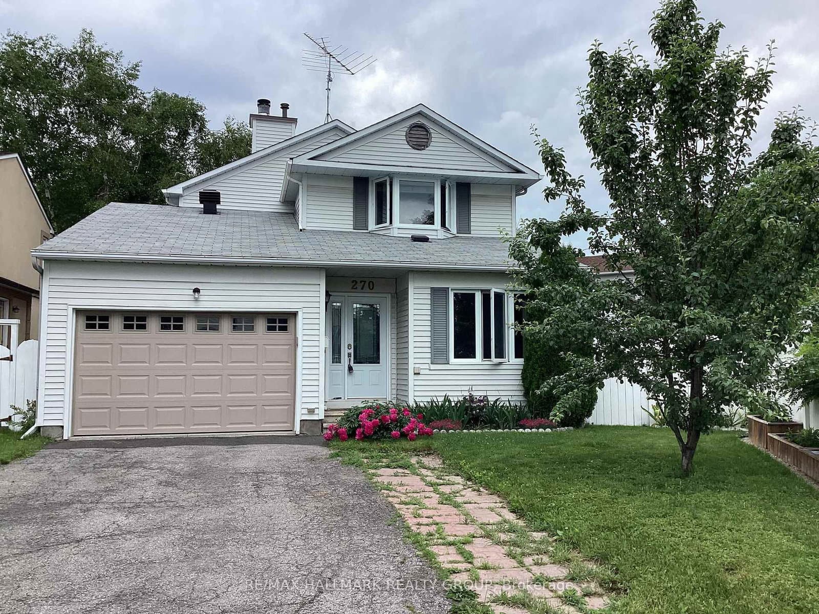 270 Mceachern Crescent, Ottawa, ON