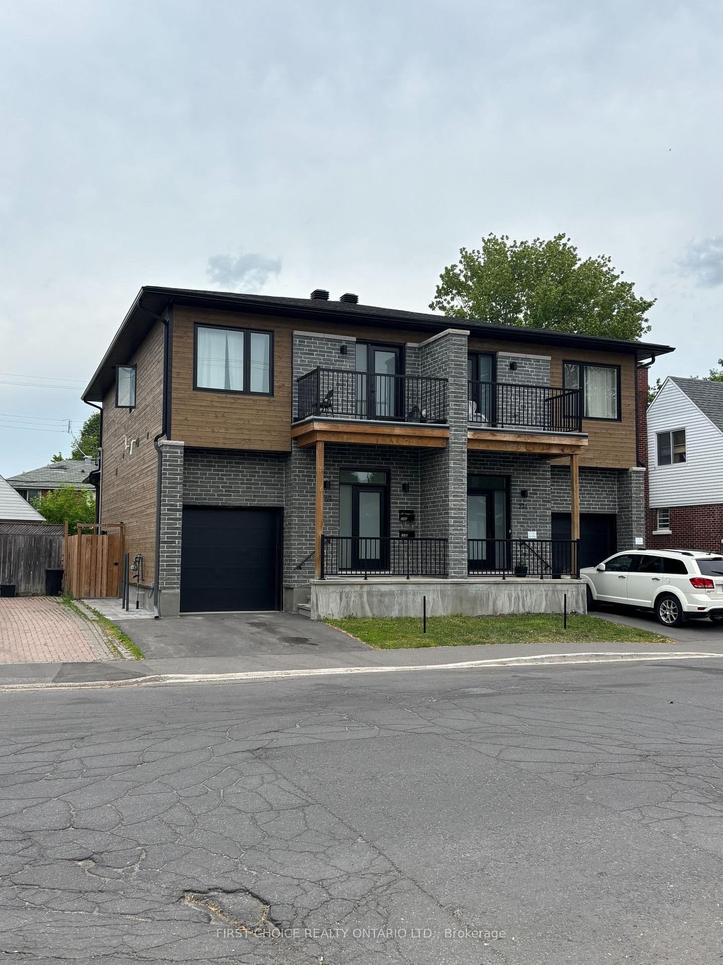 269 Queen Mary Street, Ottawa, ON — photo 2