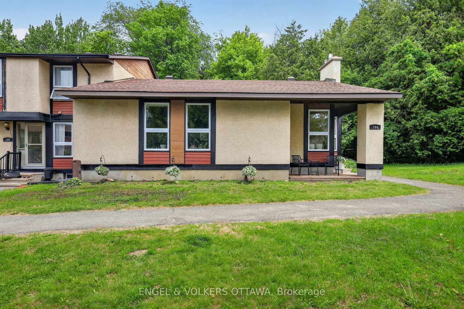 6 - 164 McClintock Way, Ottawa, ON — photo 3