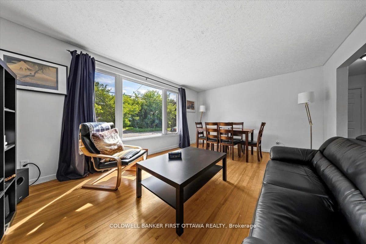 902 Watson Street, Ottawa, ON — photo 3