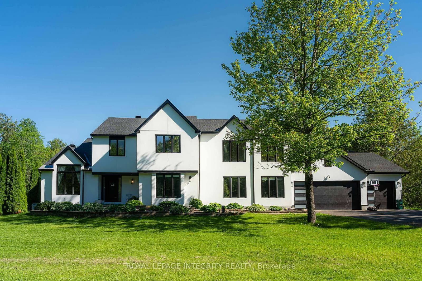 1218 Rideau Bend Crescent, Manotick, ON — photo 2