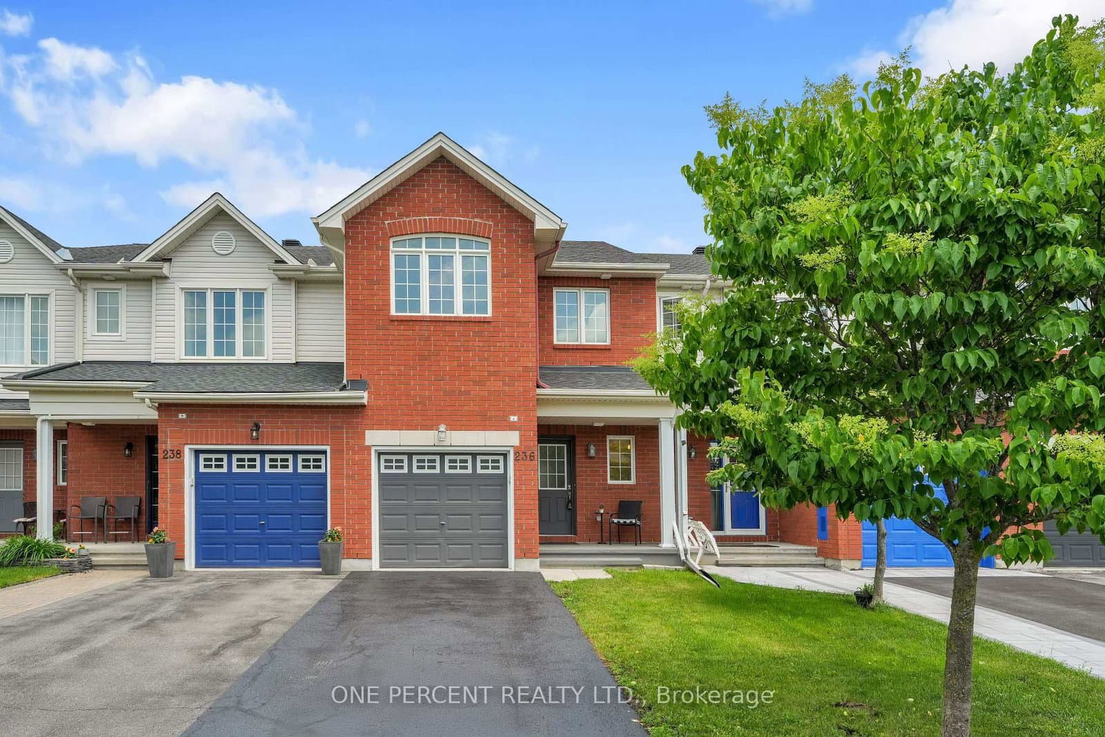 236 Arrita Street, Ottawa, ON — photo 2