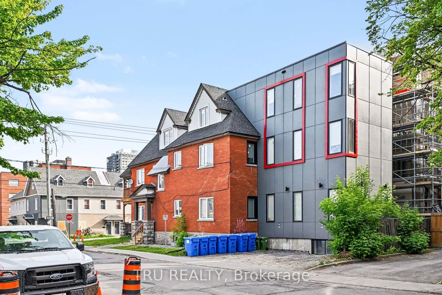 351 Friel Street, Ottawa, ON — photo 3
