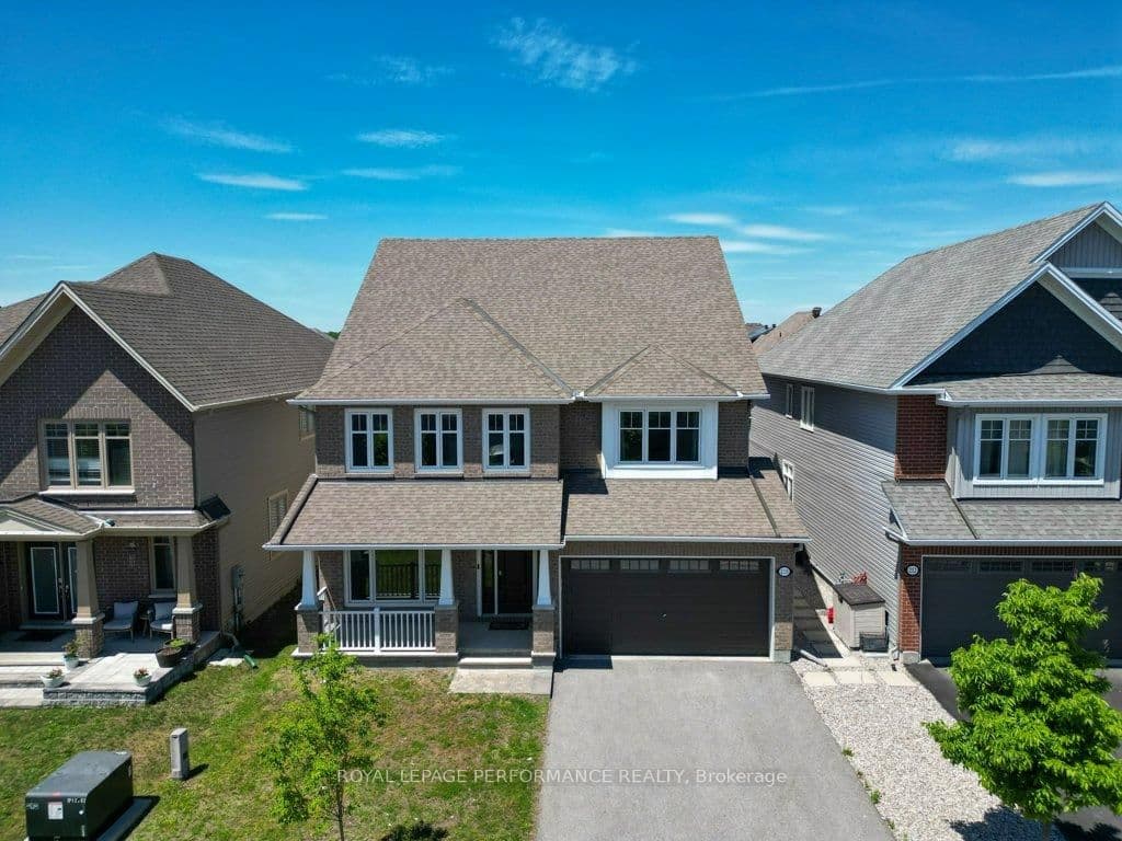 210 Trollius Way, Ottawa, ON — photo 2