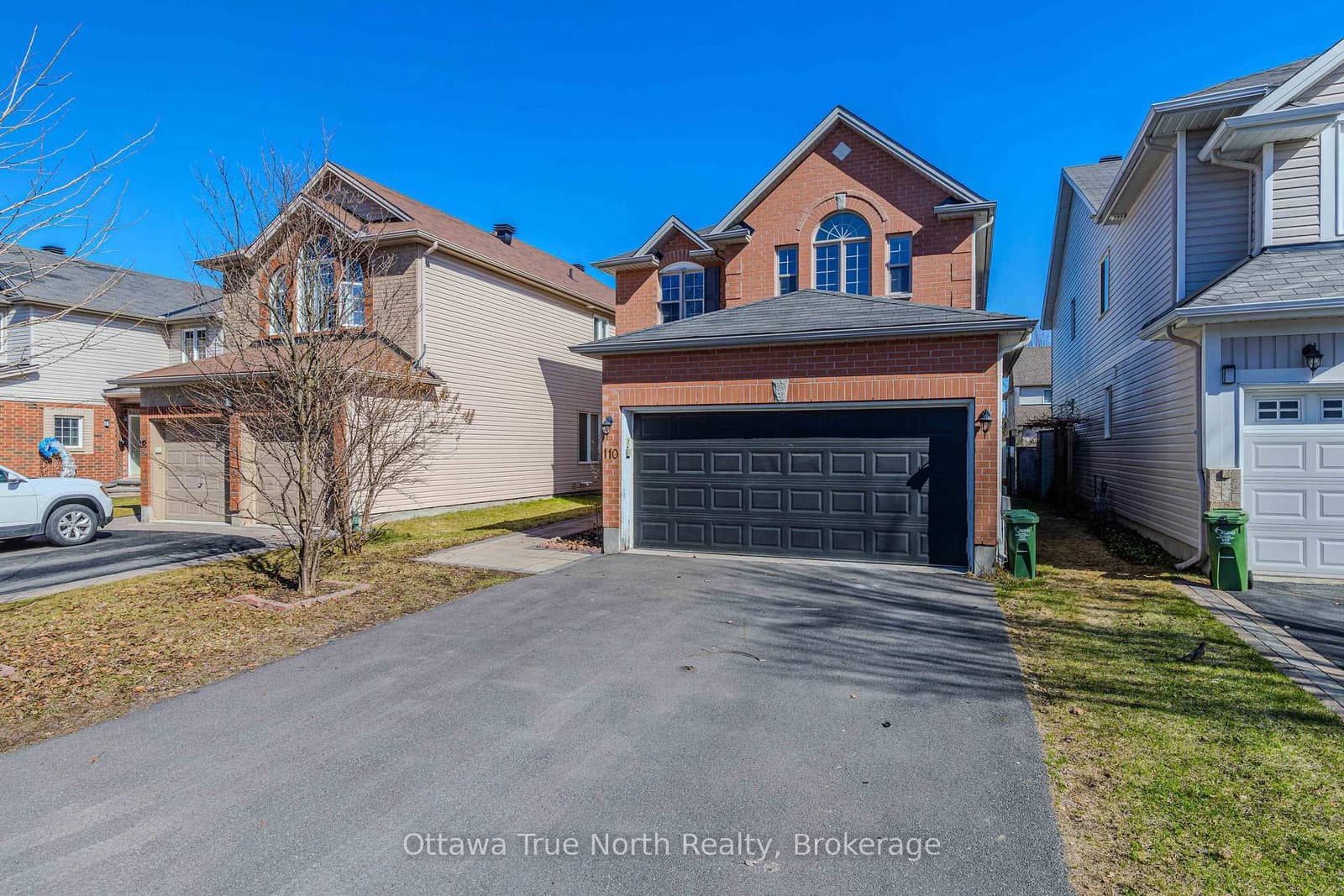 110 Macara Crescent, Ottawa, ON — photo 2