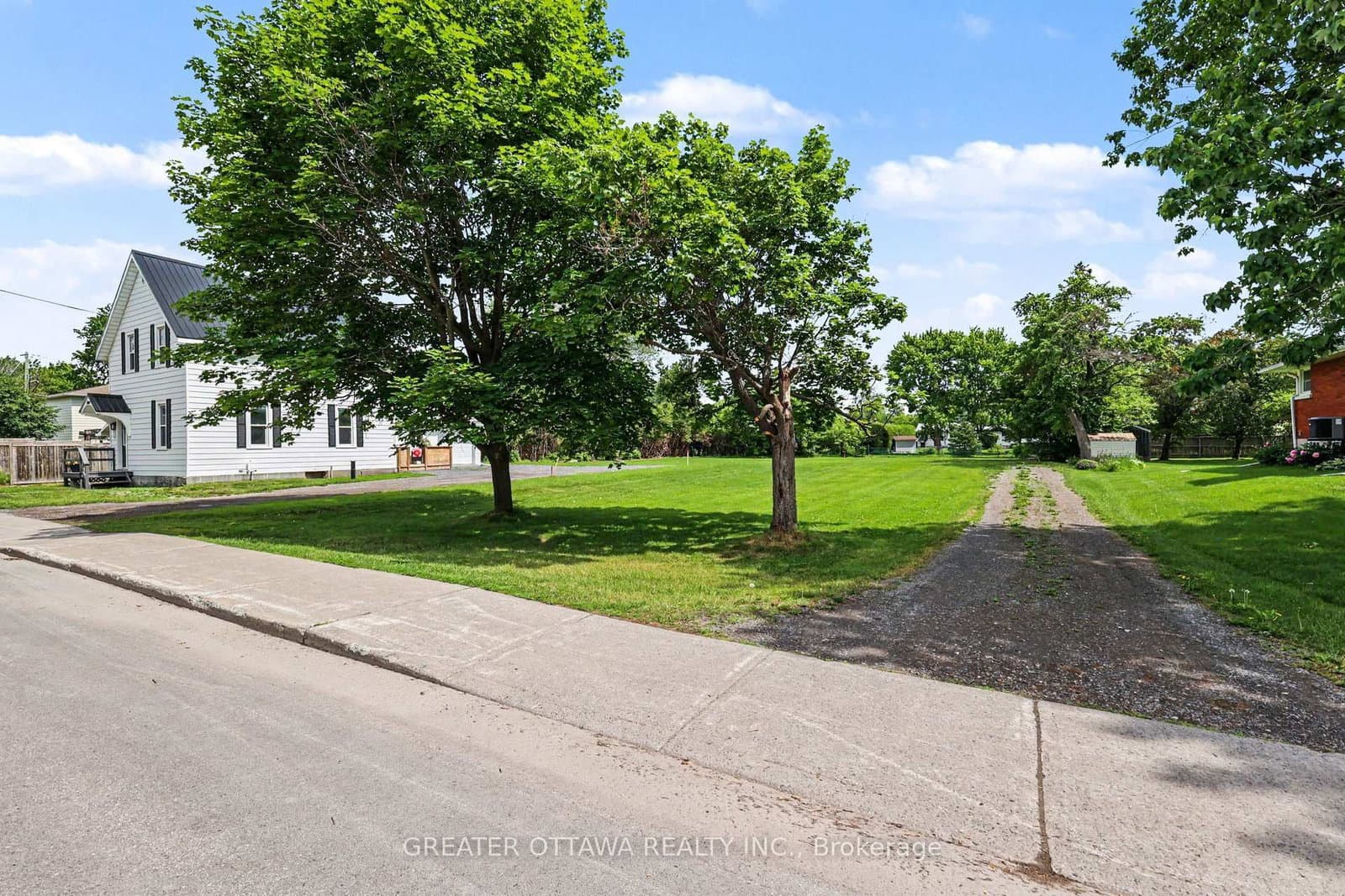 3607 McBean Street, Richmond, ON — photo 3
