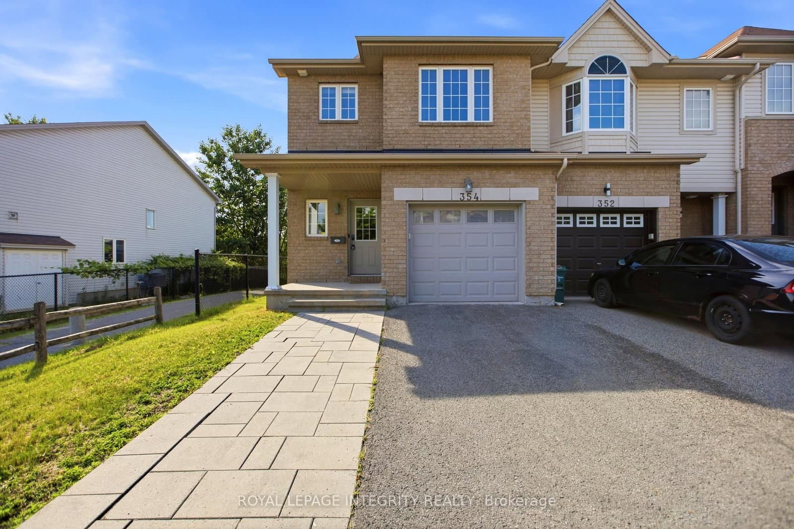 354 Rolling Meadow Crescent, Ottawa, ON