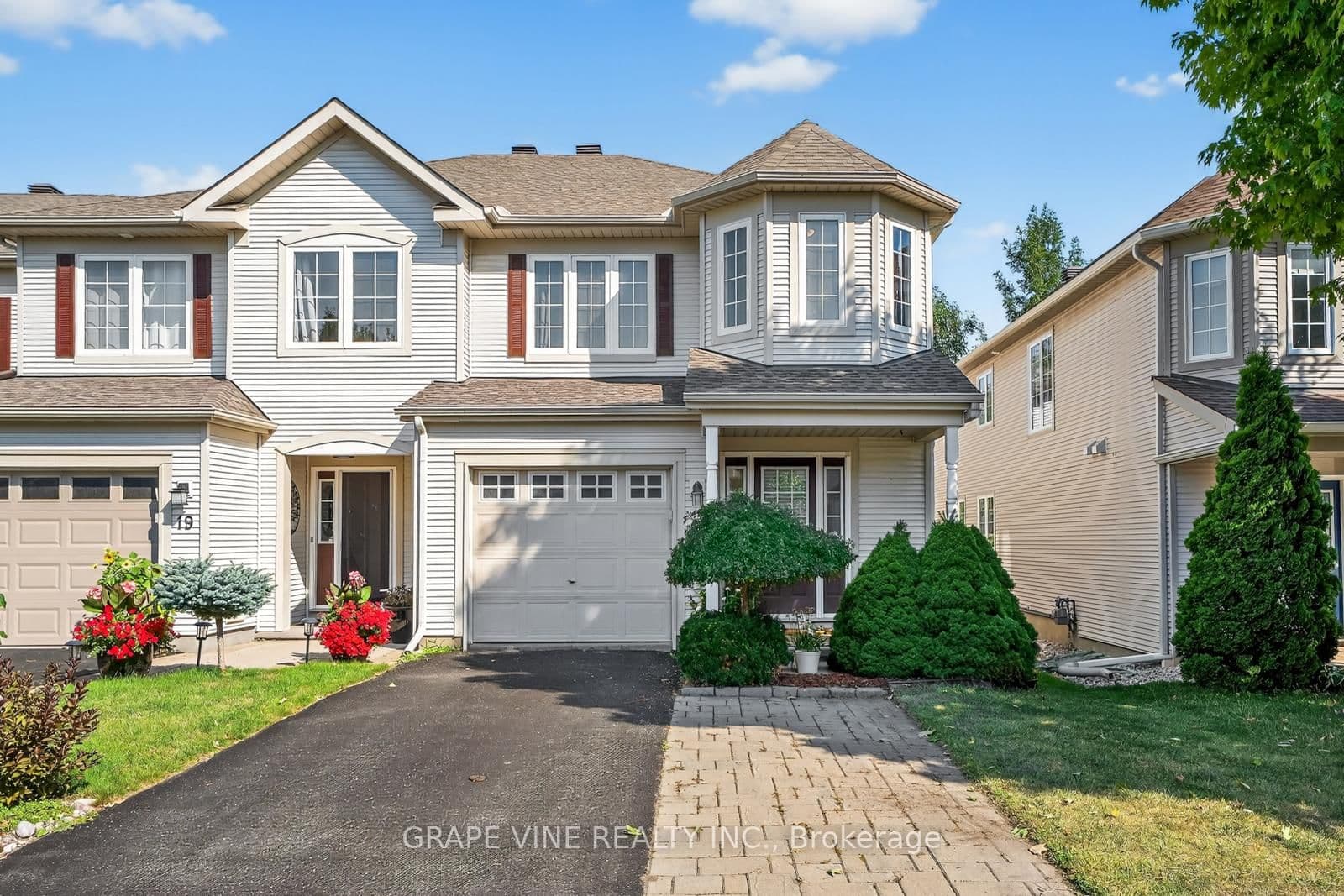 21 Fieldberry Private, Ottawa, ON