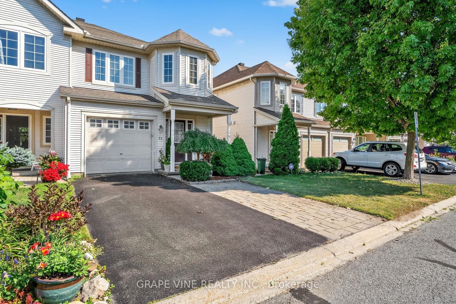 21 Fieldberry Private, Ottawa, ON — photo 3