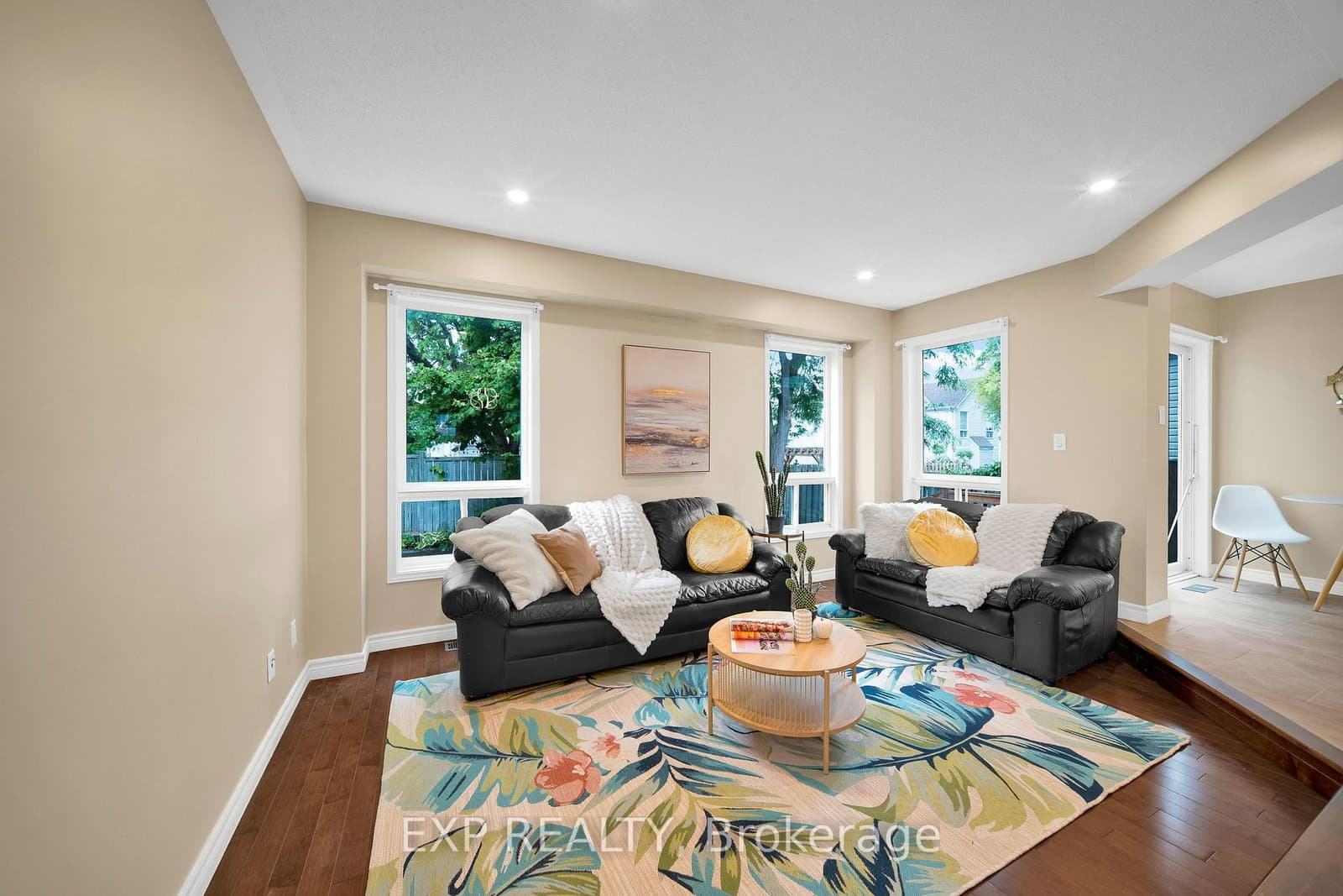 43 Trump Avenue, Ottawa, ON — photo 2