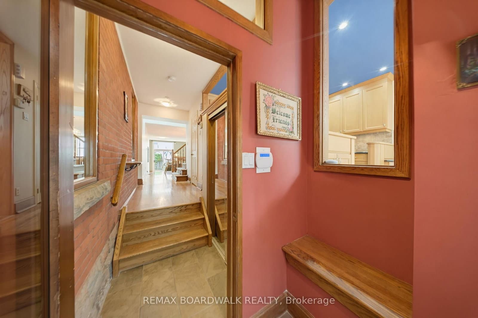 B - 595 Besserer Street, Ottawa, ON — photo 2