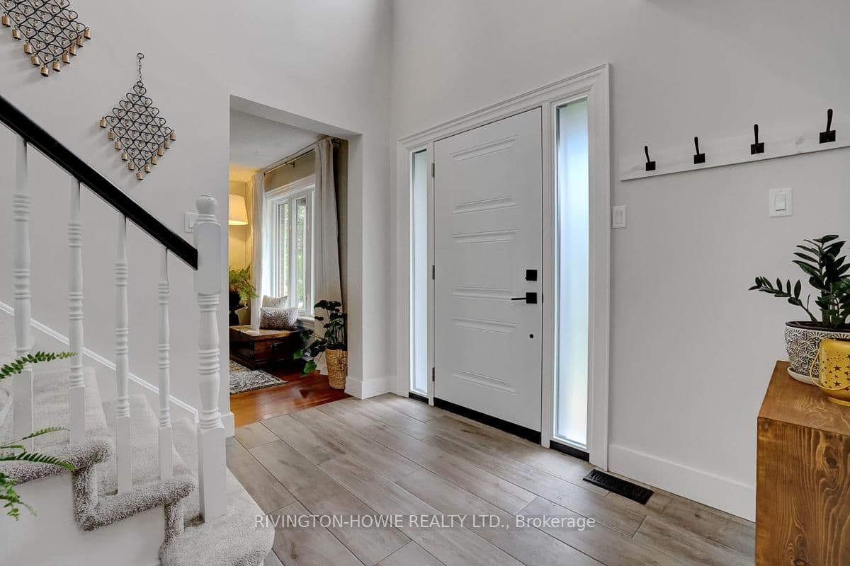 26 Spindle Way, Ottawa, ON — photo 2