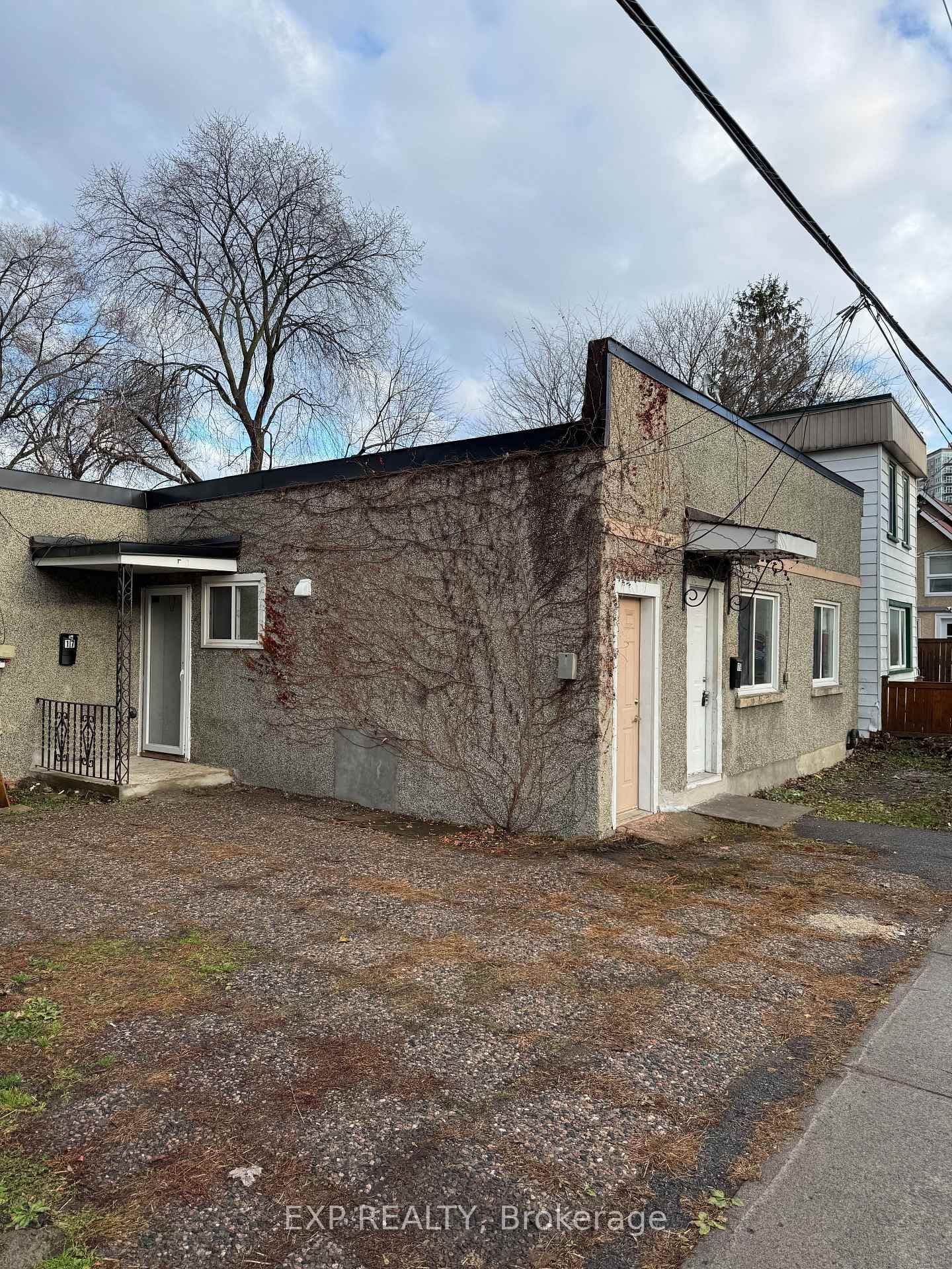 17 Loyer Street, Ottawa, ON