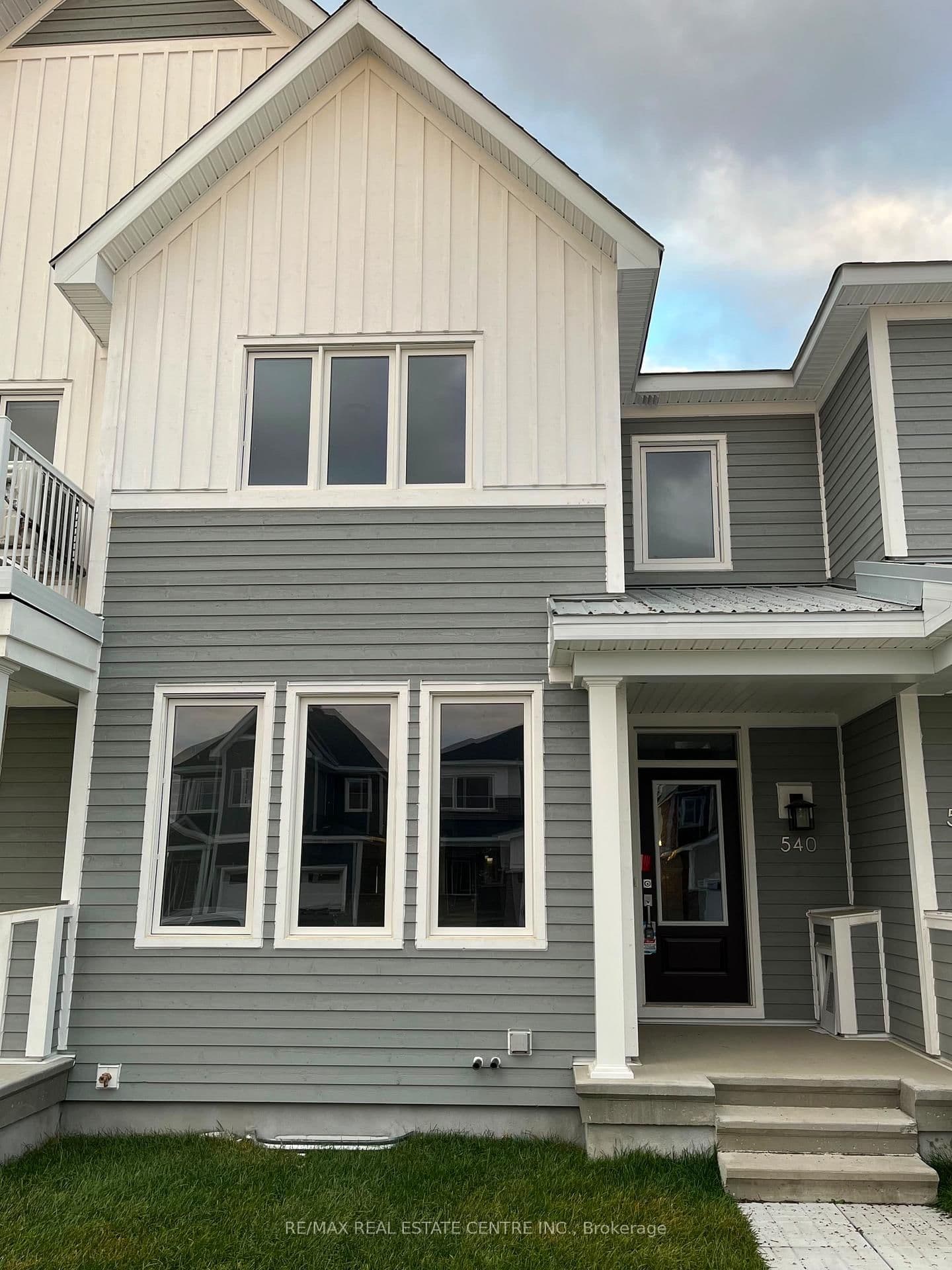 540 Oldenburg Avenue, Richmond, ON