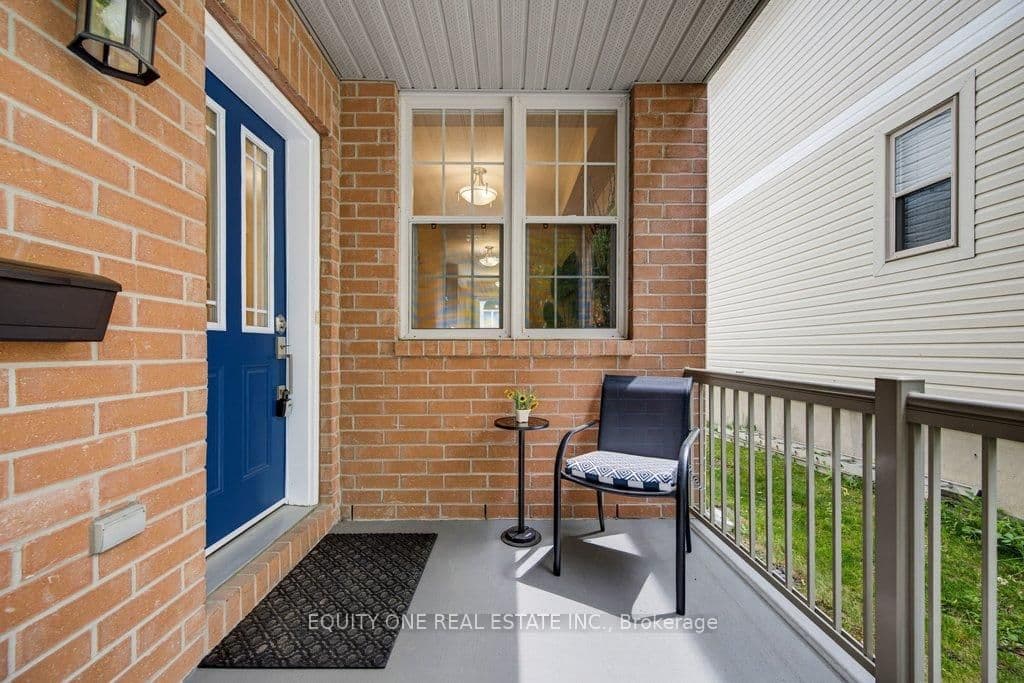 325 Applecross Crescent, Ottawa, ON — photo 3