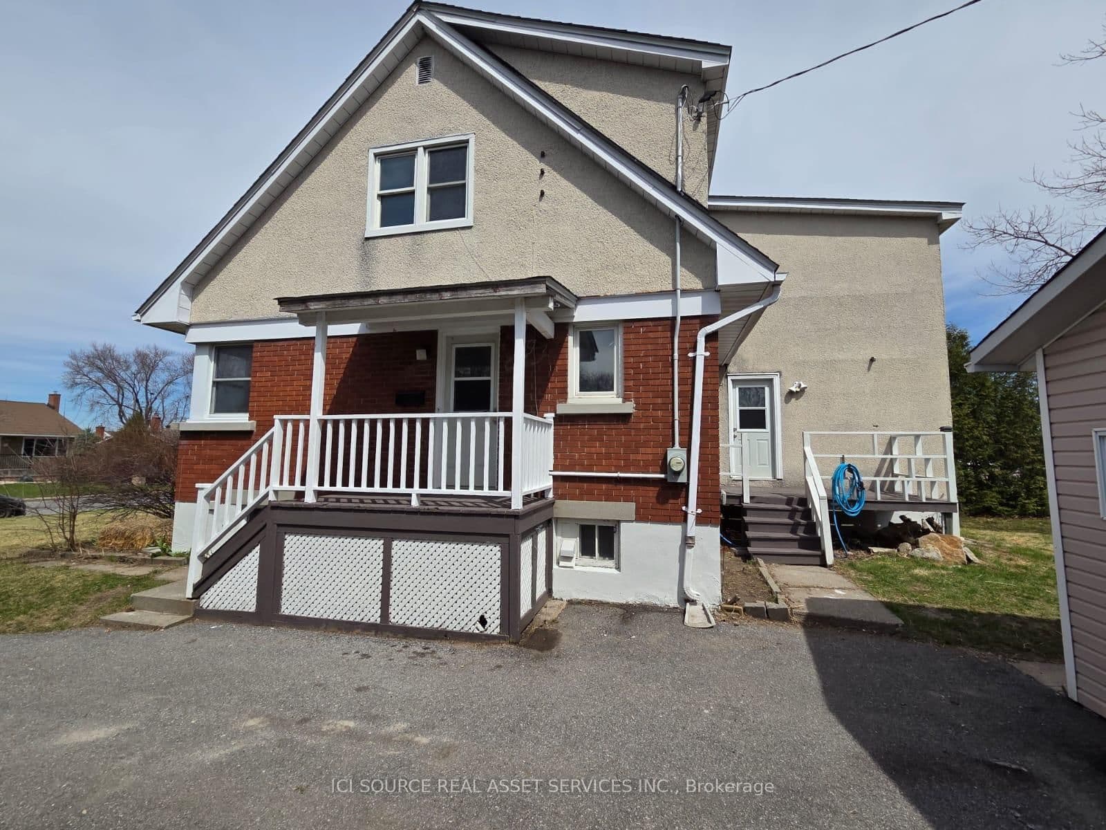 30 Sunnycrest Drive, Ottawa, ON — photo 2