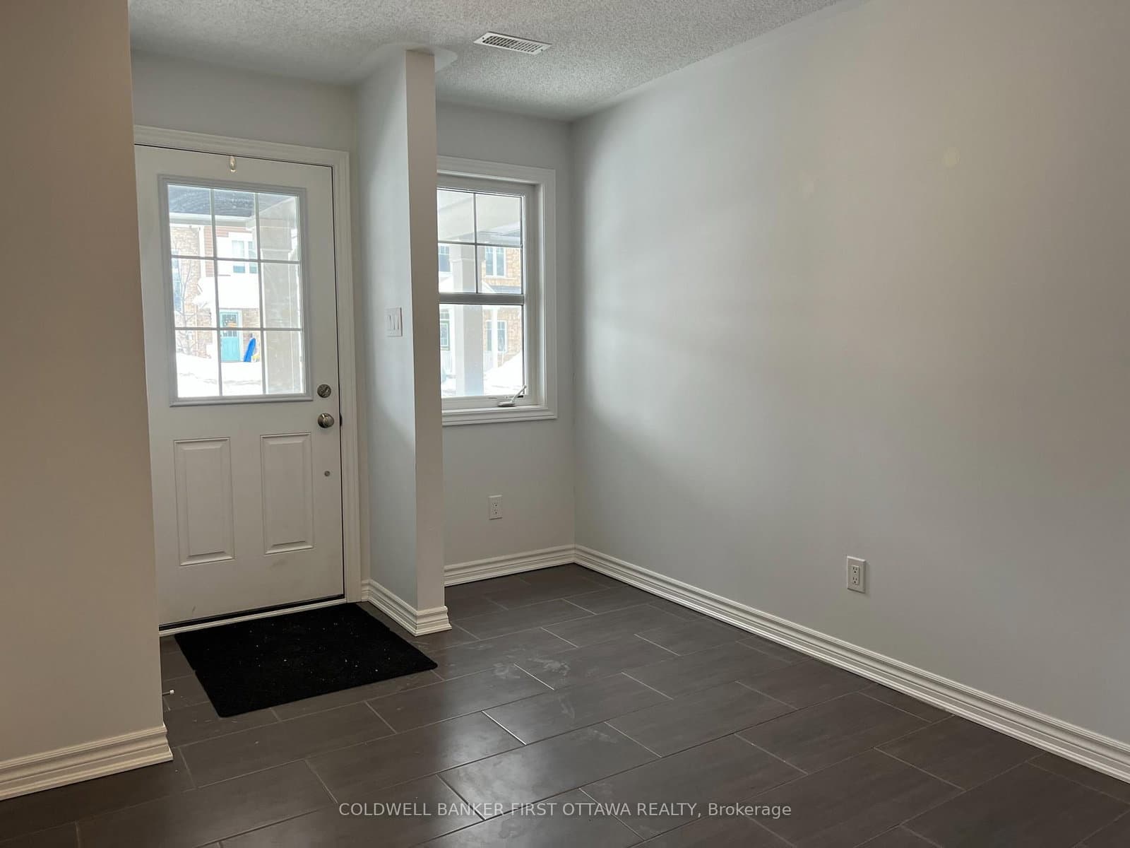 793 MAYFLY Crescent, Ottawa, ON — photo 3