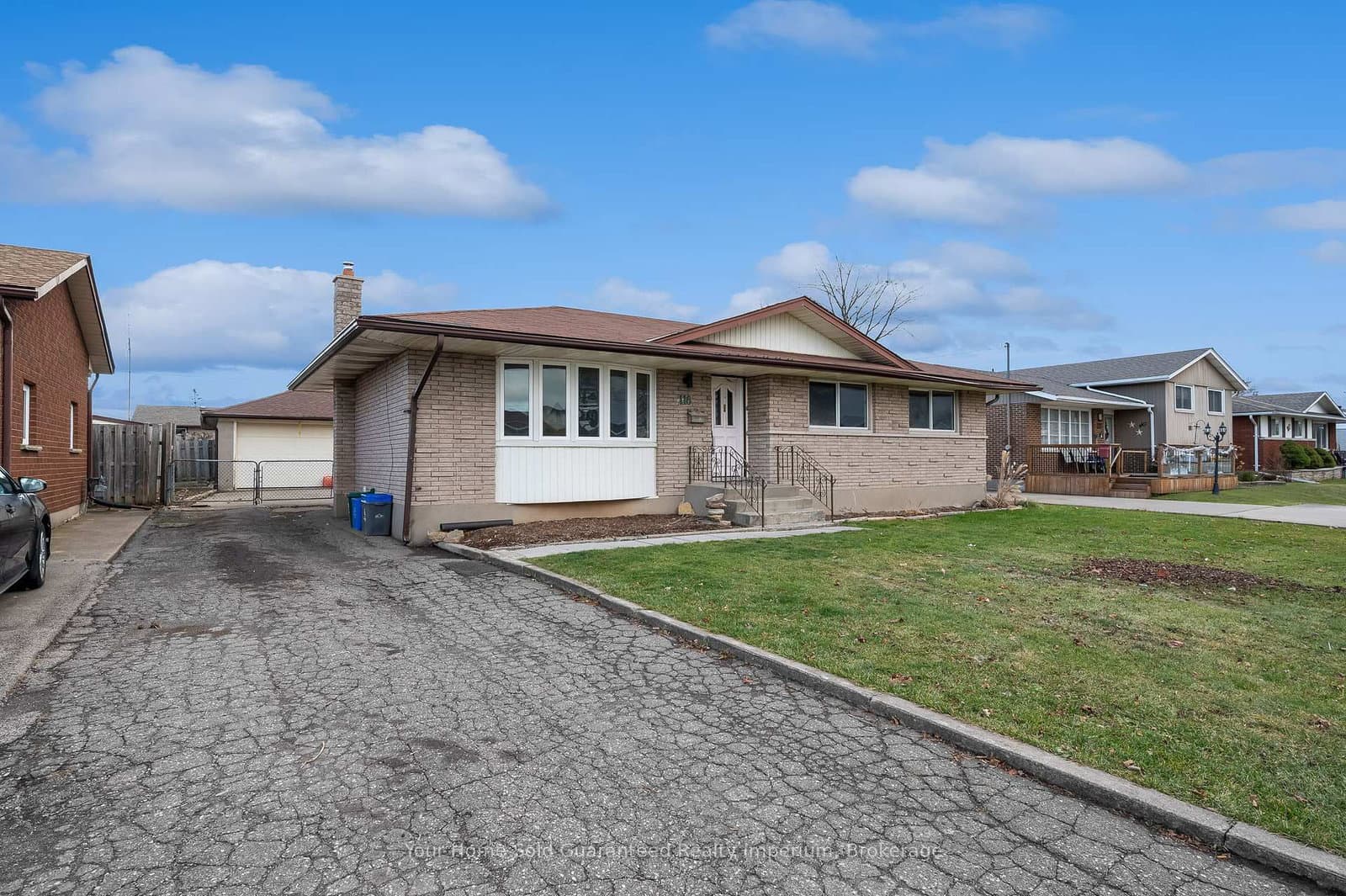 MAIN - 116 Collier Road, Thorold, ON — photo 2