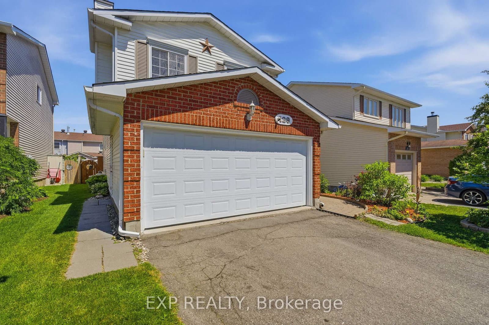 129 PIMPRENELLE Terrace, Orleans, ON — photo 2