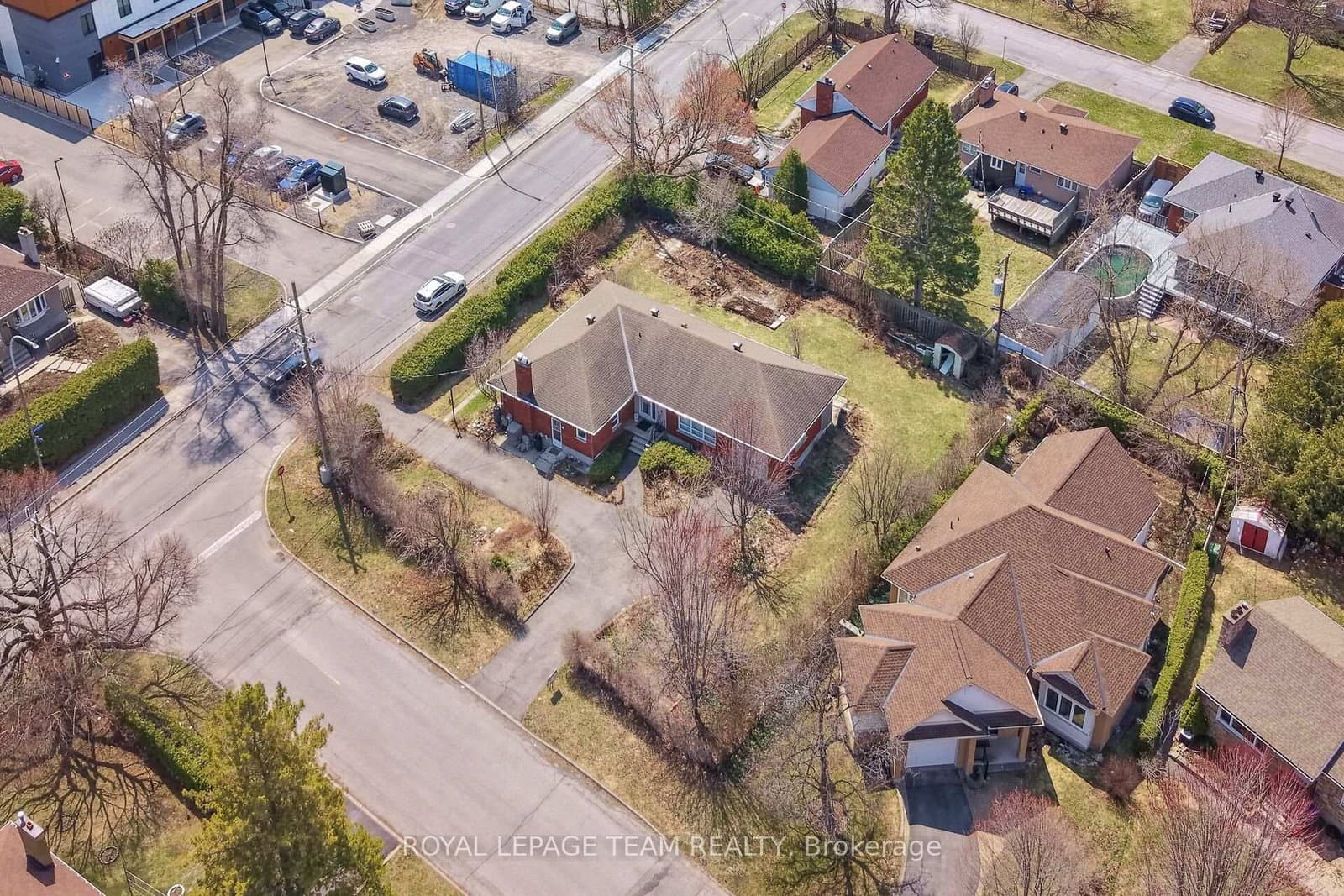 45 Capilano Drive, Ottawa, ON