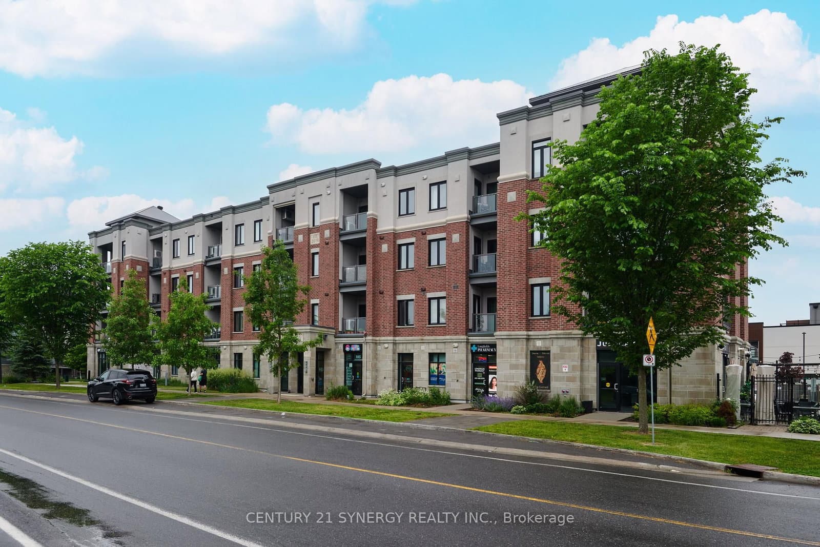 201 - 615 Longfields Drive, Ottawa, ON