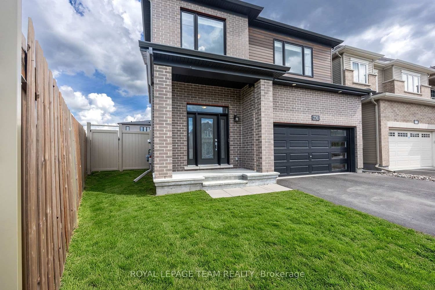 236 Calvington Avenue, Kanata, ON — photo 2