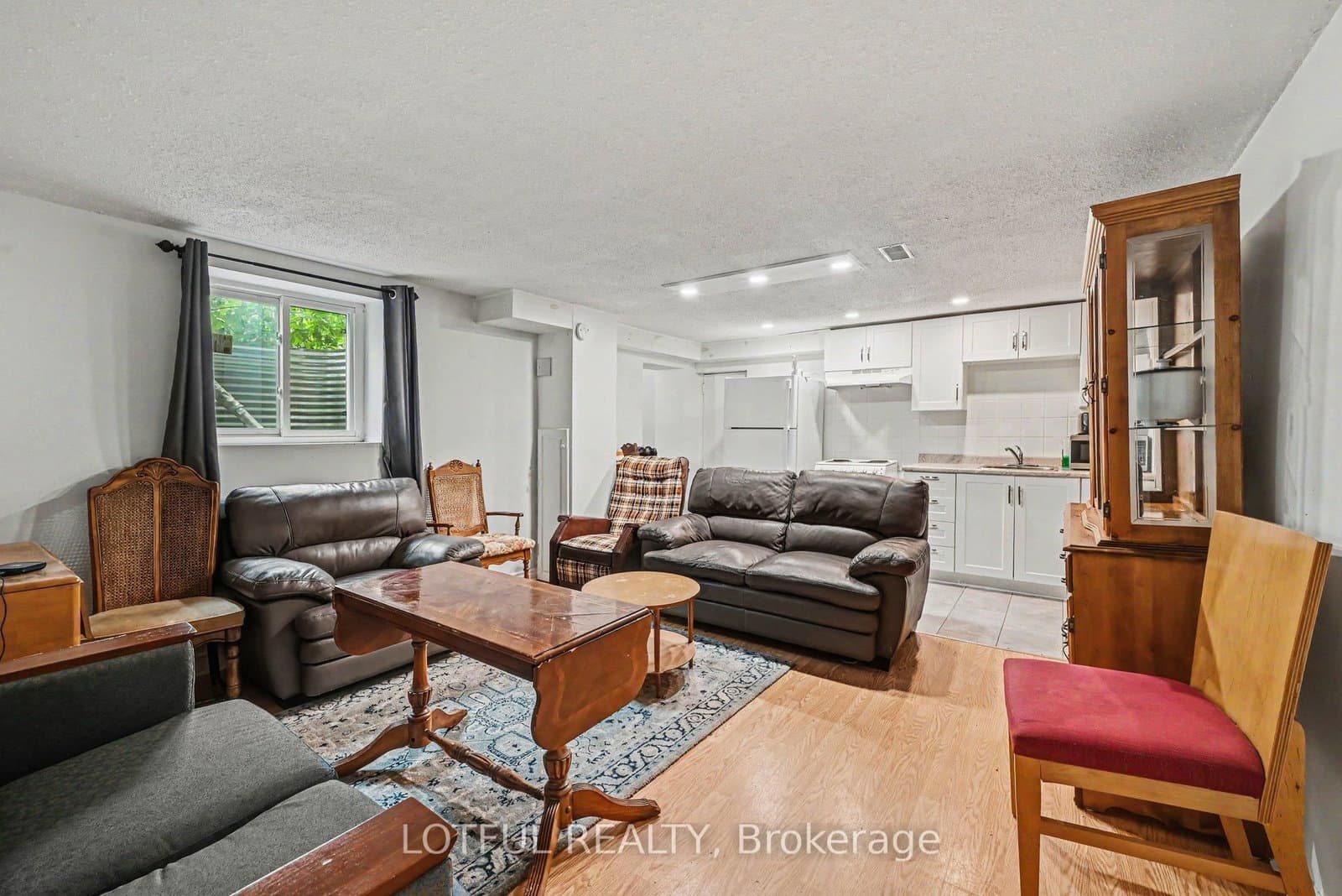 3 - 2427 Chasseur Avenue, Ottawa, ON — photo 3