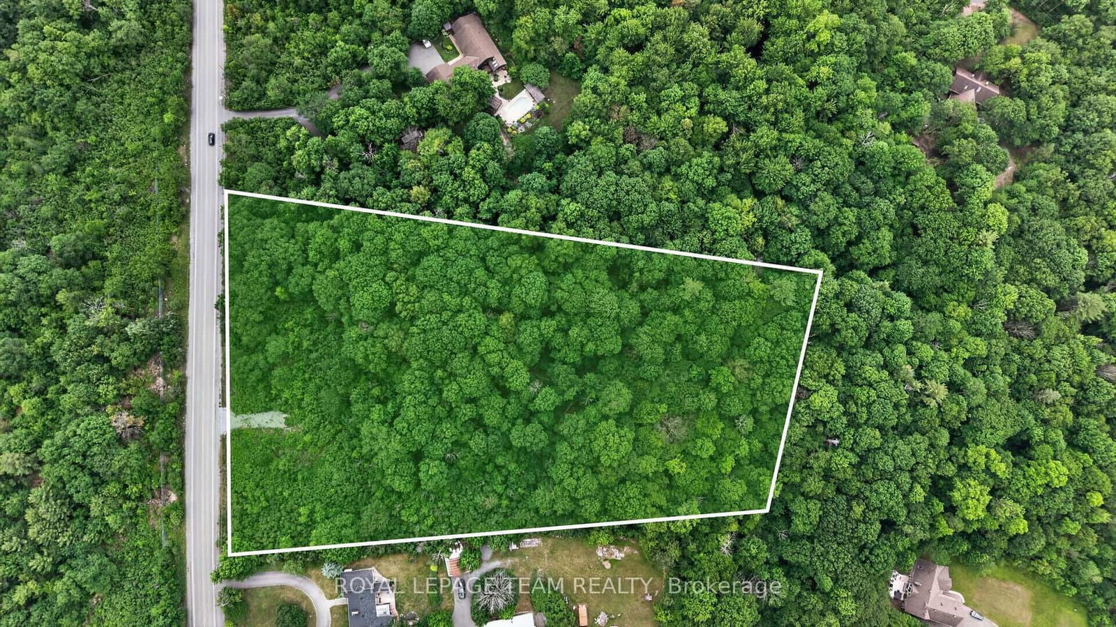 1391 Huntmar Drive, Carp, ON