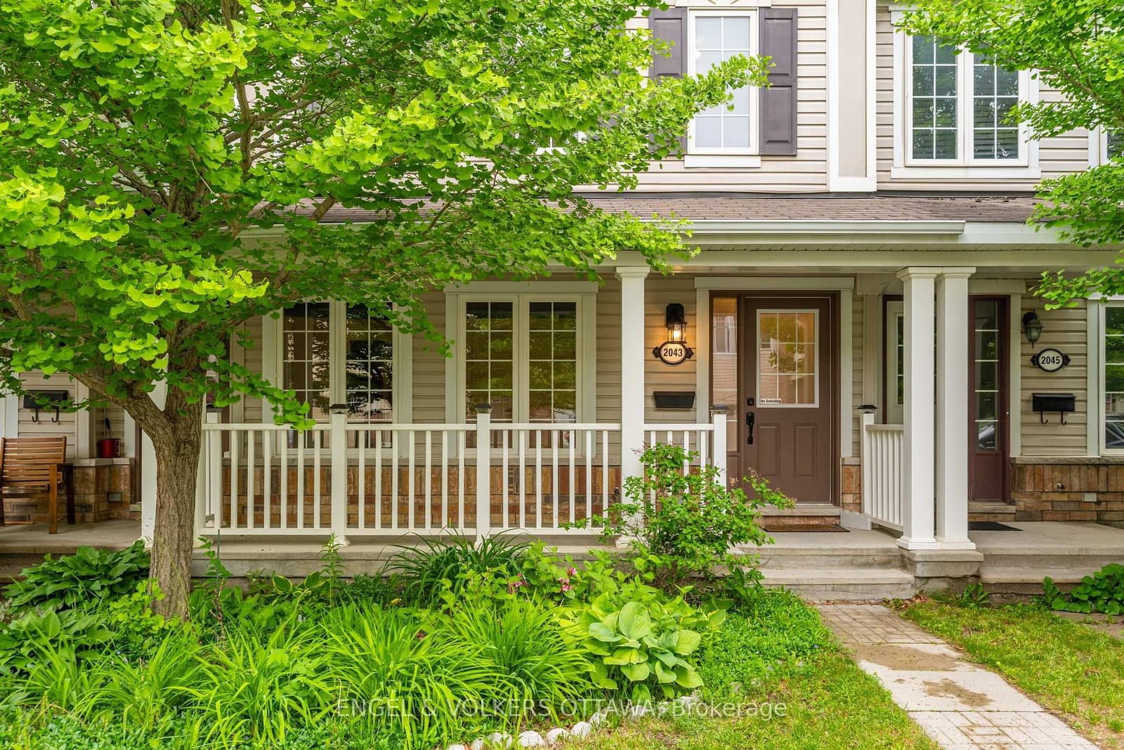 2043 MADRID Avenue, Ottawa, ON — photo 3