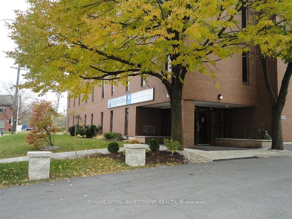 403 - 1376 Bank Street, Ottawa, ON