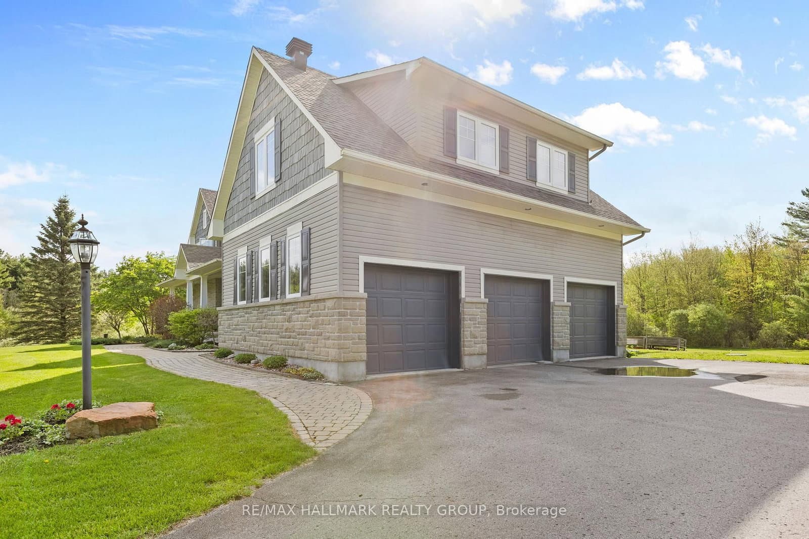 137 Goodman Drive, Ottawa, ON — photo 3