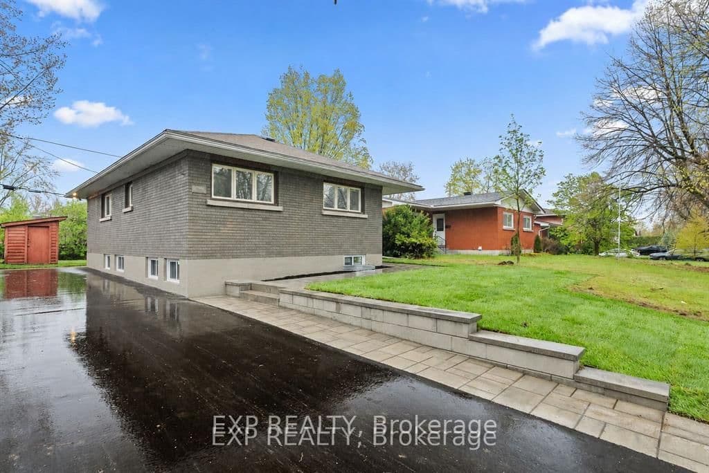 2393 Sheldon Avenue, Ottawa, ON