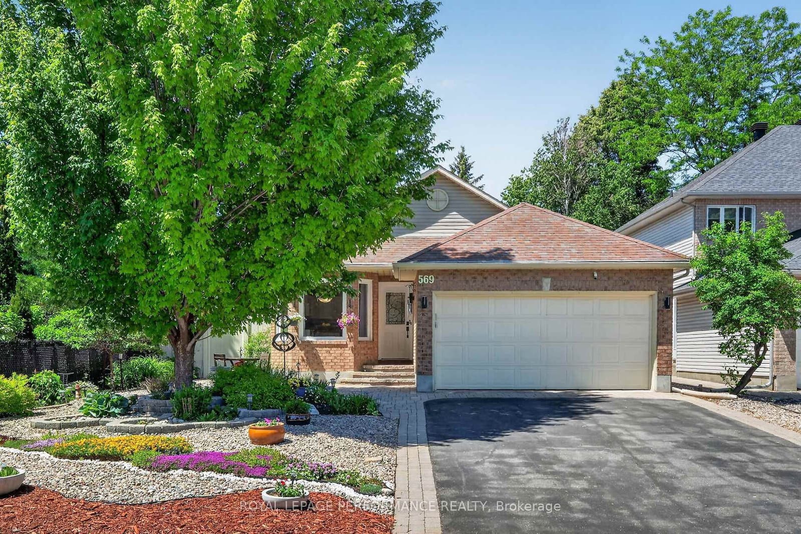 569 Princess Louise Drive, Orleans, ON