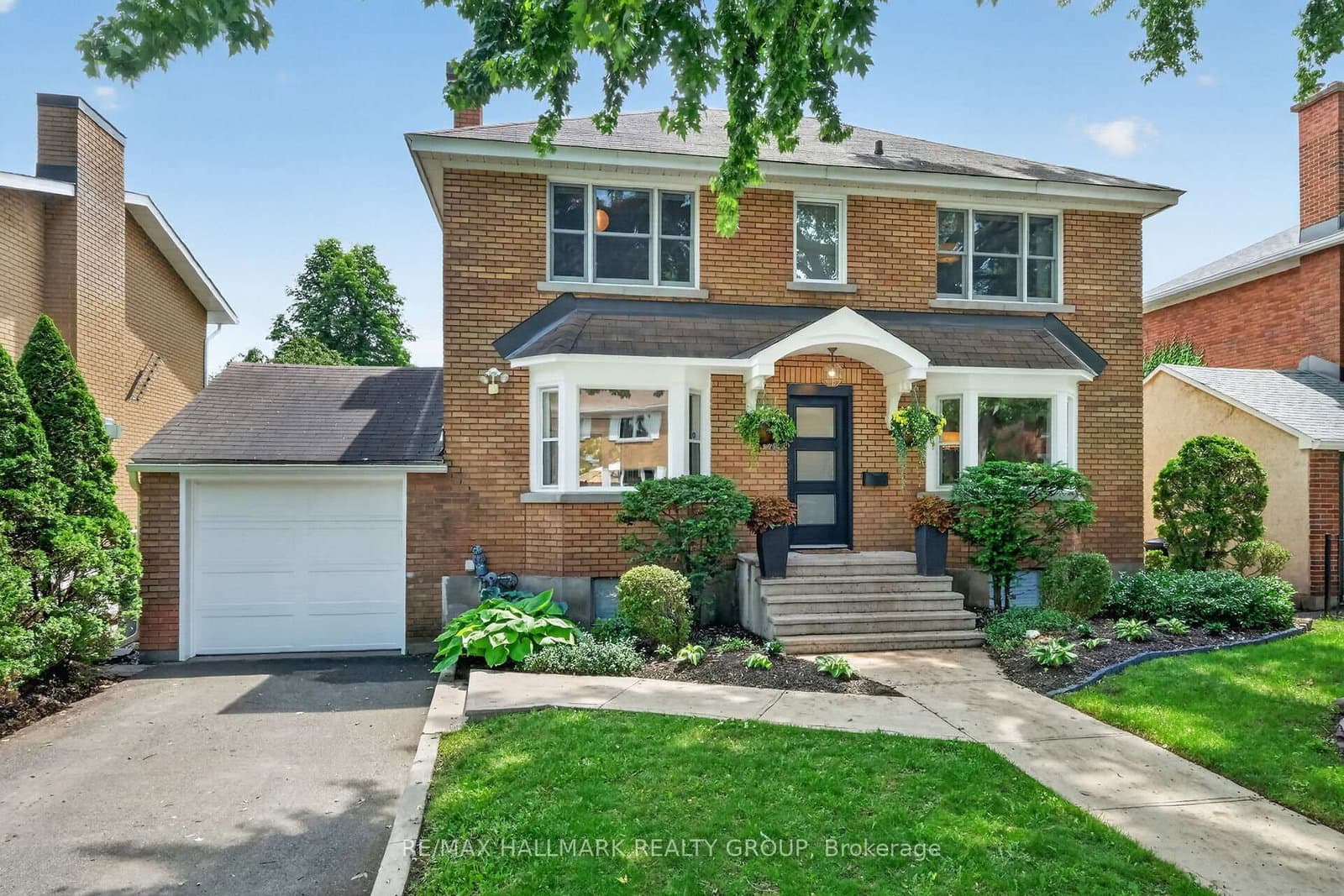 90 Southern Drive, Ottawa, ON
