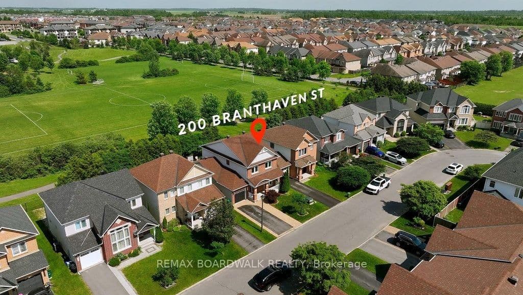 200 Branthaven Street, Ottawa, ON — photo 3
